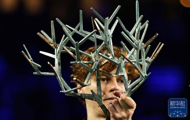 竞彩世界杯-网球丨巴黎大师赛：辛纳夺冠